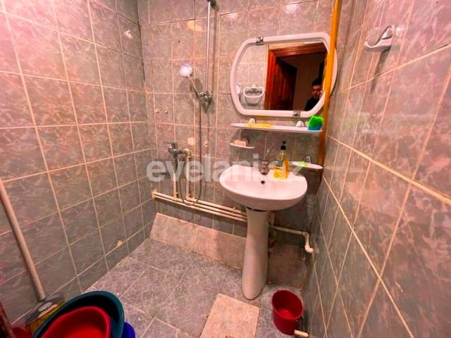 Продаётся, вторичка, 3-комнаты, 80 m², Баку, Ясамальский r, Элмляр Академиясы m.