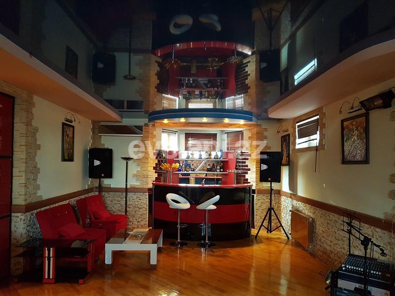 Kirayə verilir, villa, 6 otaqlı, 500 m², Bakı, Səbail r.