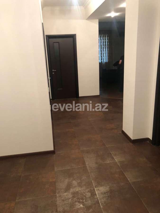 Kirayə verilir, yeni tikili, 3 otaqlı, 130 m², Bakı, Yasamal r, Elmlər Akademiyası m.