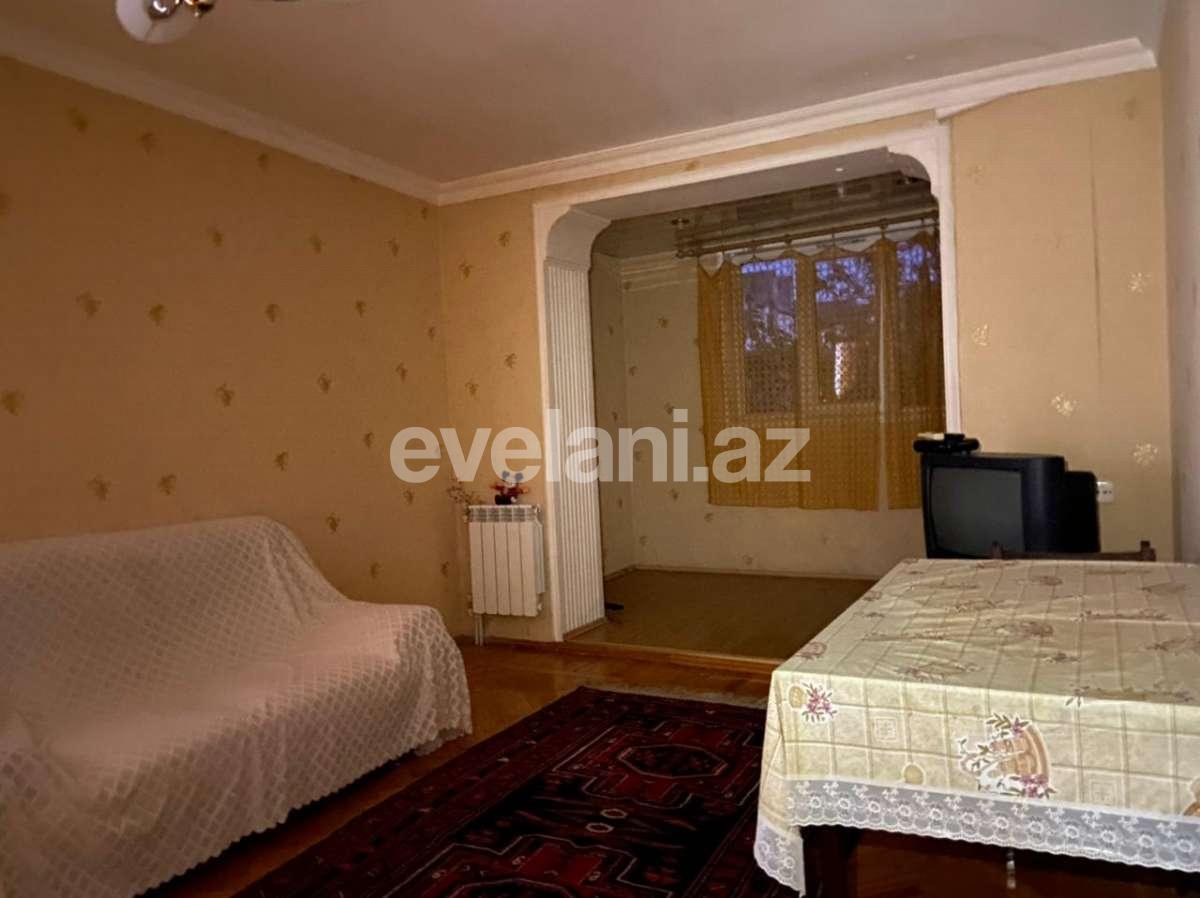 Rent, old building, 2 room, 50 m², Baku, Narimanov r.