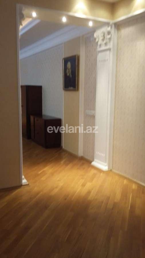 Kirayə verilir, yeni tikili, 3 otaqlı, 200 m², Bakı, Xətai r.