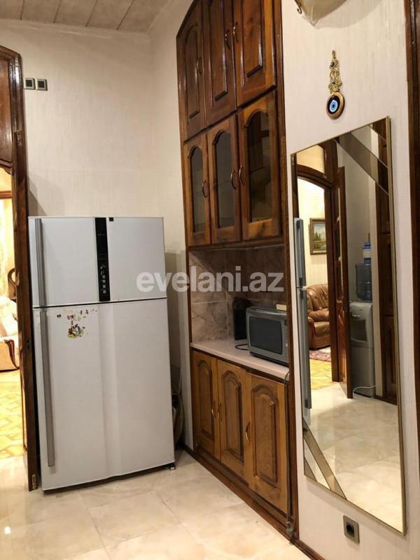 Rent, old building, 3 room, 185 m², Baku, Sabail r, Sahil m.