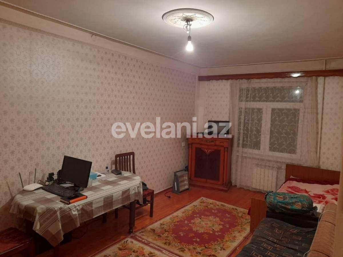 Sale, old building, 3 room, 70 m², Baku, Nizami r, Khalglar Doslugu m.