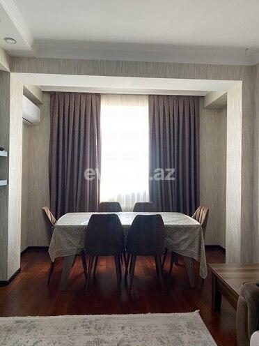 Satılır, yeni tikili, 3 otaqlı, 90 m², Bakı, Yasamal r, Yeni Yasamal q, İnşaatçılar m.