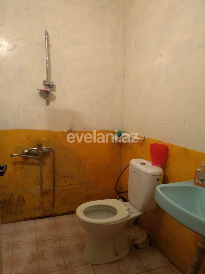 Satılır, köhnə tikili, 3 otaqlı, 72 m², Bakı, Nizami r, Xalqlar Dostluğu m.