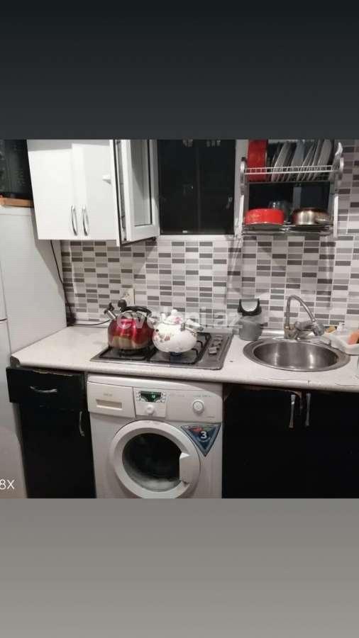 Sale, old building, 5 room, 105 m², Baku, Yasamal r, Yeni Yasamal d, Inshaatchilar m.