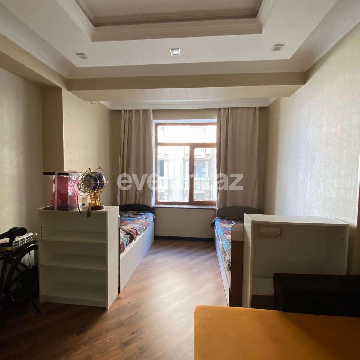 Satılır, yeni tikili, 4 otaqlı, 155 m², Bakı, Səbail r.