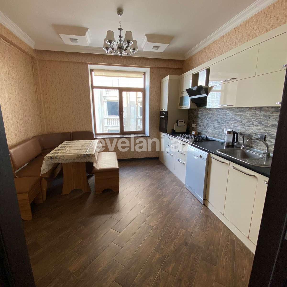 Satılır, yeni tikili, 4 otaqlı, 155 m², Bakı, Səbail r.
