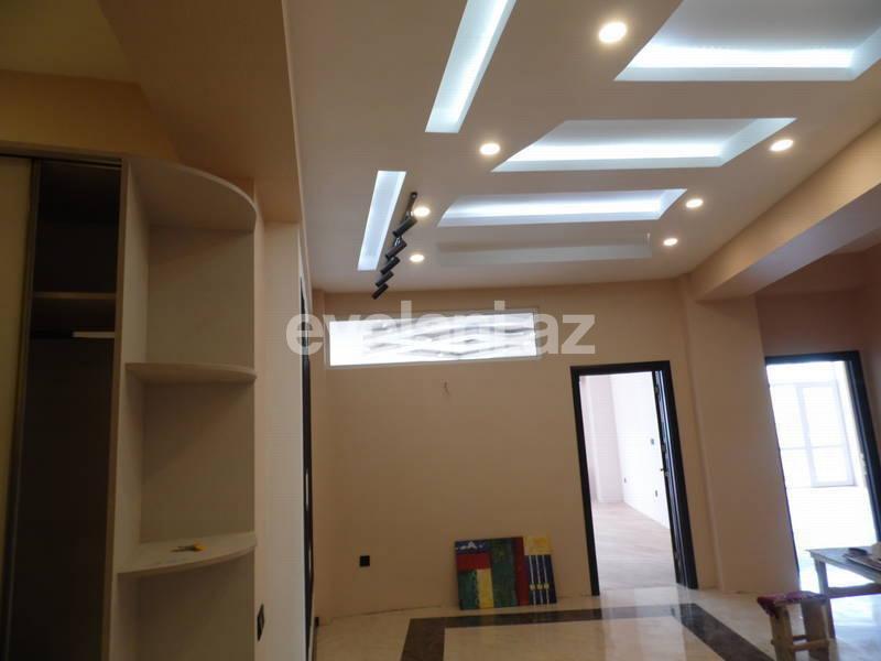 Kirayə verilir, ofis, 4 otaqlı, 200 m², Bakı, Yasamal r, Nizami m.