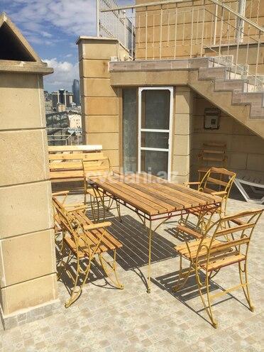 Rent, old building, 3 room, 150 m², Baku, Sabail r.