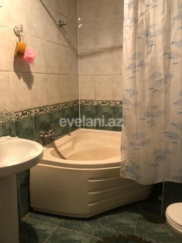 Продаётся, вторичка, 5-комнаты, 122 m², Баку, Бинагадинский r, Азадлыг проспекти m.