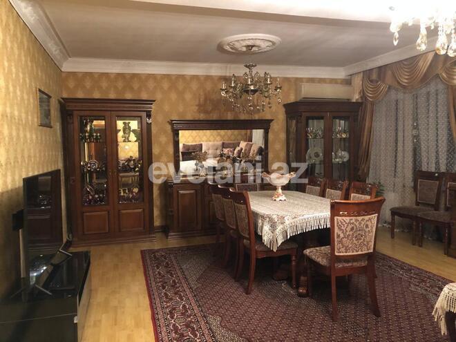 Продаётся, вторичка, 5-комнаты, 122 m², Баку, Бинагадинский r, Азадлыг проспекти m.