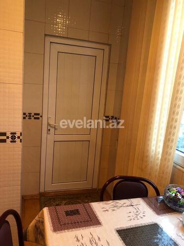 Продаётся, вторичка, 5-комнаты, 122 m², Баку, Бинагадинский r, Азадлыг проспекти m.