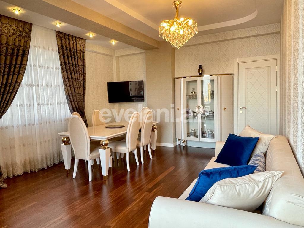 Satılır, yeni tikili, 3 otaqlı, 141 m², Bakı, Nəsimi r, Gənclik m.