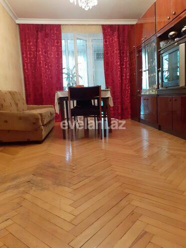 Satılır, köhnə tikili, 3 otaqlı, 65 m², Bakı, Səbail r, İçəri Şəhər m.