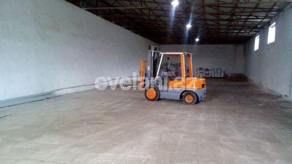 Kirayə verilir, obyekt, 2000 m², Bakı, Qaradağ r, Şıxov q.