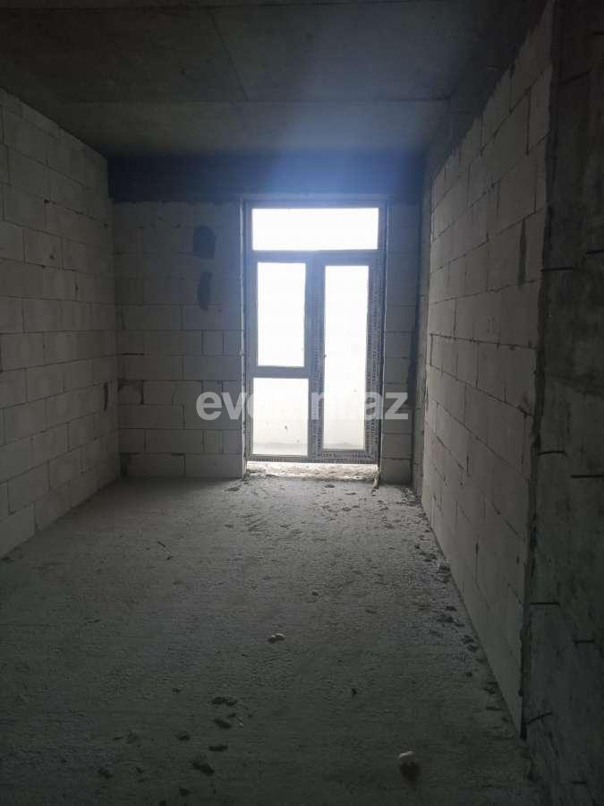 Satılır, yeni tikili, 3 otaqlı, 130 m², Bakı, Binəqədi r, M. Rəsulzadə q, Azadlıq prospekti m.