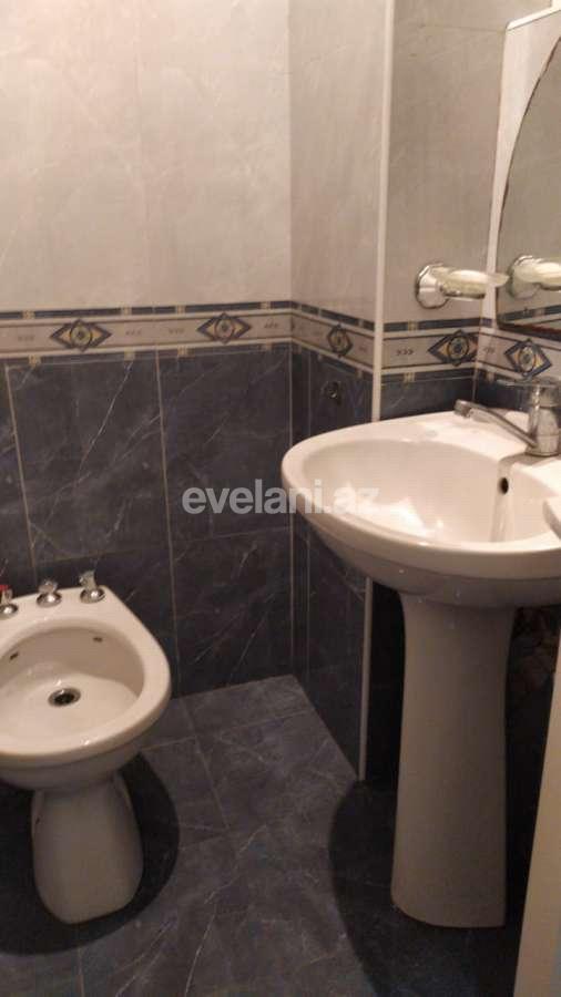 Kirayə verilir, köhnə tikili, 4 otaqlı, 100 m², Bakı, Nərimanov r.