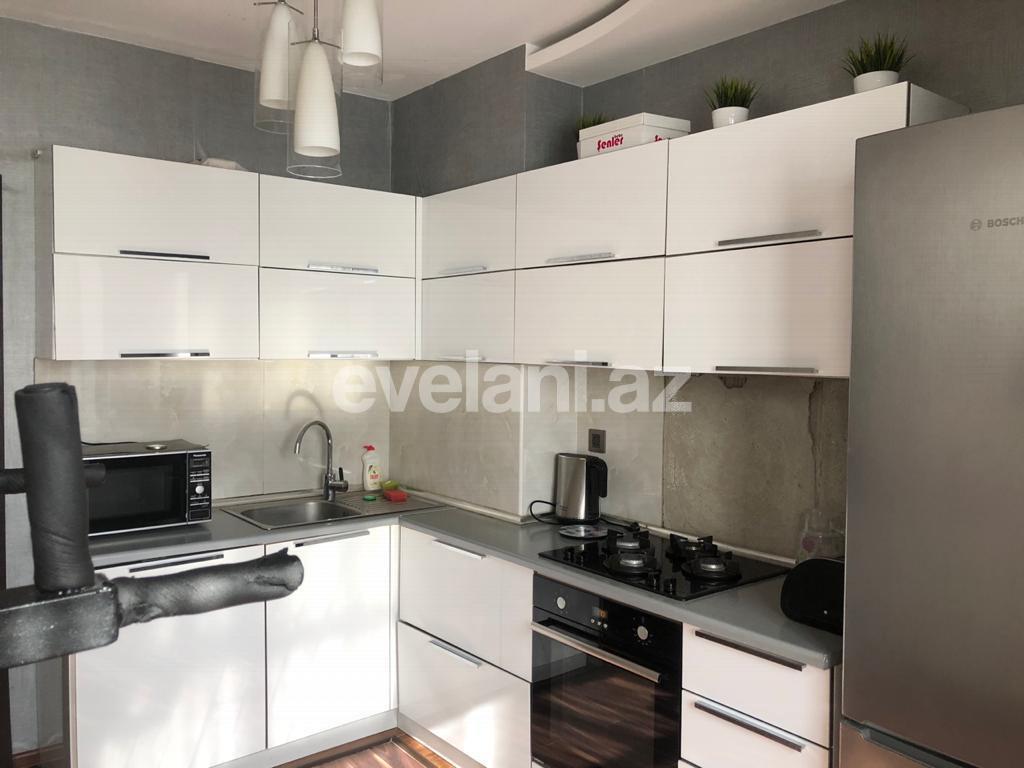 Satılır, köhnə tikili, 2 otaqlı, 60 m², Bakı, Xətai r.