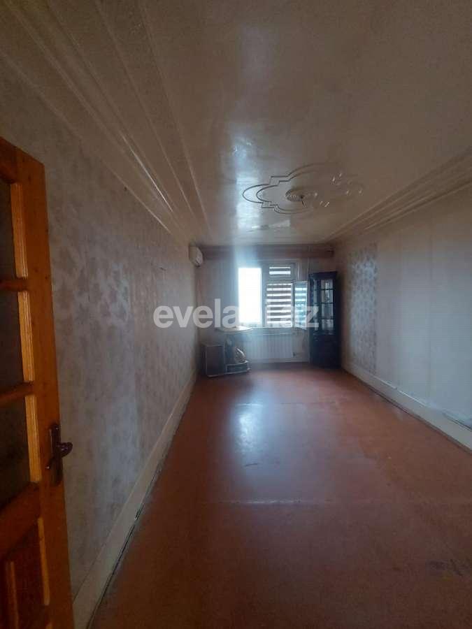 Satılır, köhnə tikili, 2 otaqlı, 60 m², Bakı, Nizami r, Xalqlar Dostluğu m.