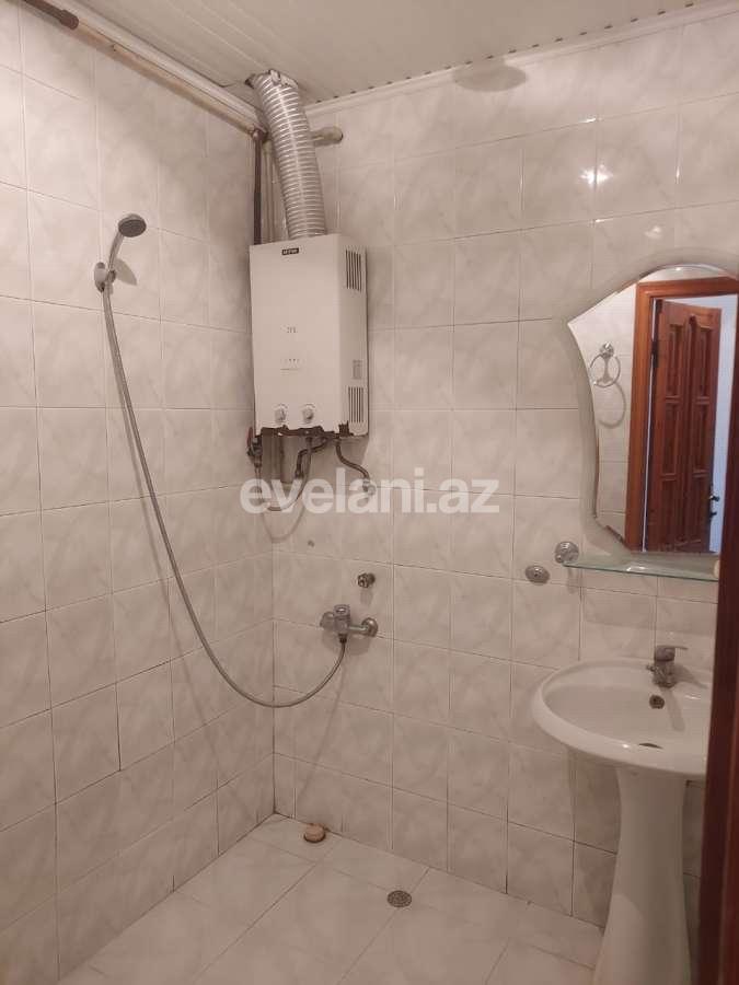 Satılır, köhnə tikili, 2 otaqlı, 60 m², Bakı, Nizami r, Xalqlar Dostluğu m.