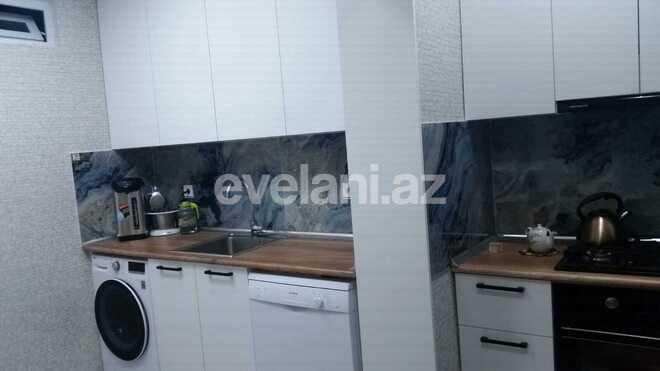 Sale, old building, 4 room, 115 m², Baku, Yasamal r, Yeni Yasamal d, Inshaatchilar m.