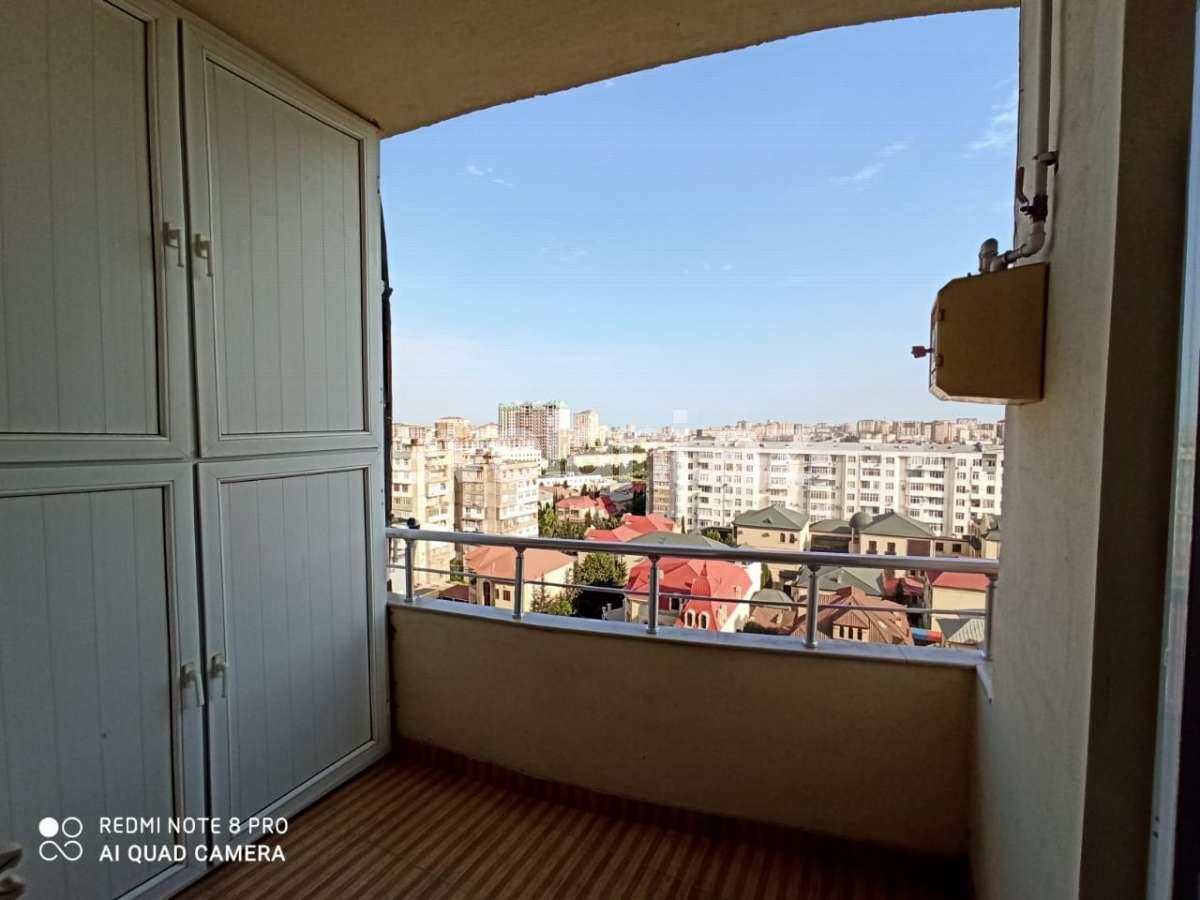 Satılır, yeni tikili, 3 otaqlı, 120 m², Bakı, Binəqədi r, 8-ci mikrorayon q, Azadlıq prospekti m.