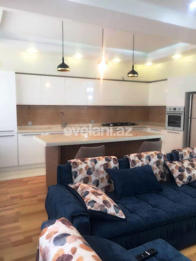 Сдаётся, новостройка, 3-комнаты, 160 m², Баку, Сабаильский r, Бадамдар p, Ичери Шехер m.