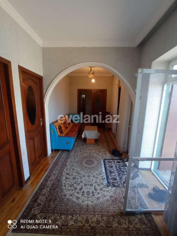 Satılır, həyət evi / bağ, 5 otaqlı, 180 m², Bakı, Binəqədi r, Binəqədi q, Azadlıq prospekti m.