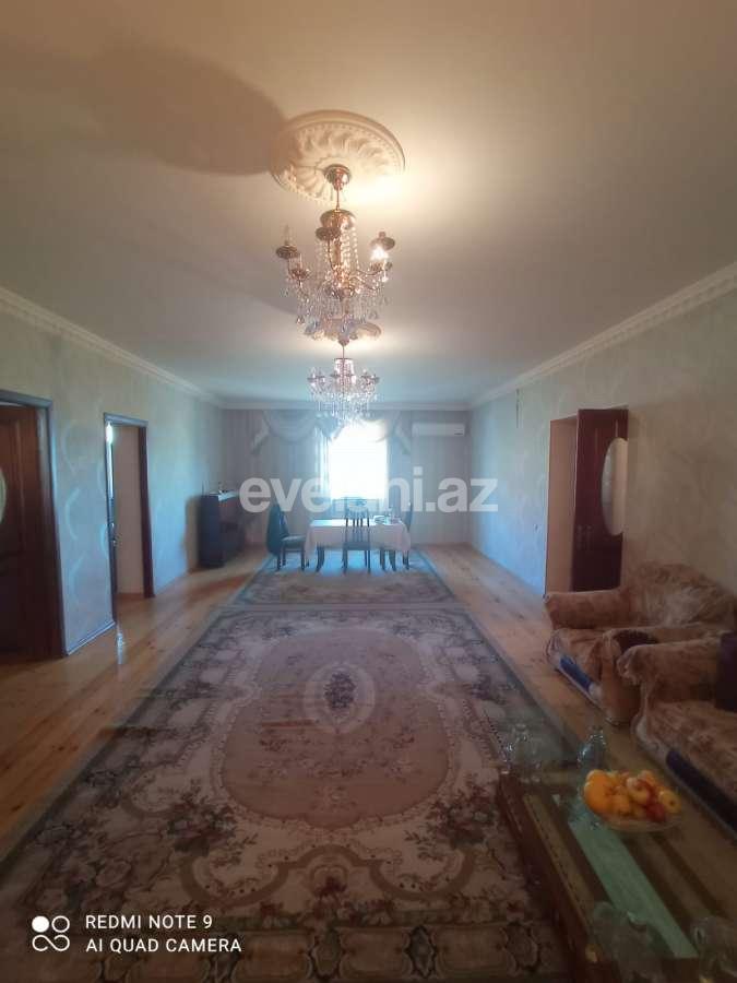 Satılır, həyət evi / bağ, 5 otaqlı, 180 m², Bakı, Binəqədi r, Binəqədi q, Azadlıq prospekti m.