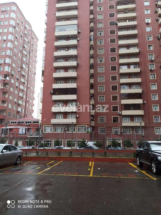 Sale, new building, 3 room, 135 m², Baku, Binagadi r, 8-th microdistrict d, Azadlig prospekti m.