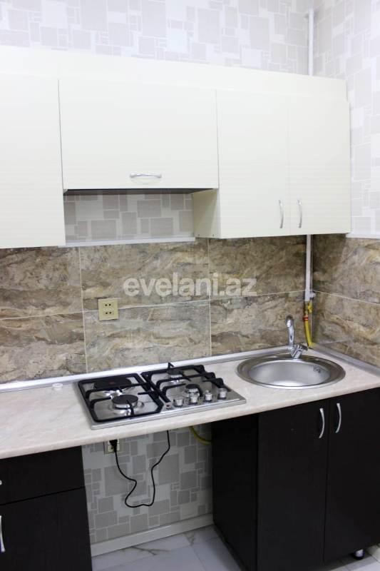 Satılır, köhnə tikili, 2 otaqlı, 50 m², Bakı, Nəsimi r, 2-ci mikrorayon q, Memar Əcəmi m.