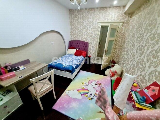 Satılır, yeni tikili, 4 otaqlı, 225 m², Bakı, Nərimanov r, Gənclik m.