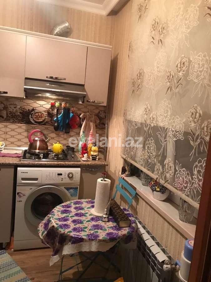 Продаётся, вторичка, 2-комнаты, 50 m², Баку, Ясамальский r, Ясамал p, Элмляр Академиясы m.
