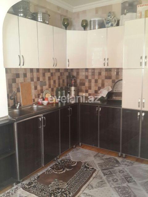 Satılır, köhnə tikili, 4 otaqlı, 120 m², Bakı, Yasamal r, Yeni Yasamal q.