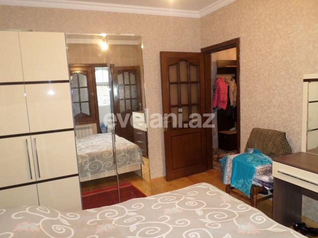 Satılır, köhnə tikili, 4 otaqlı, 120 m², Bakı, Yasamal r, Yeni Yasamal q.