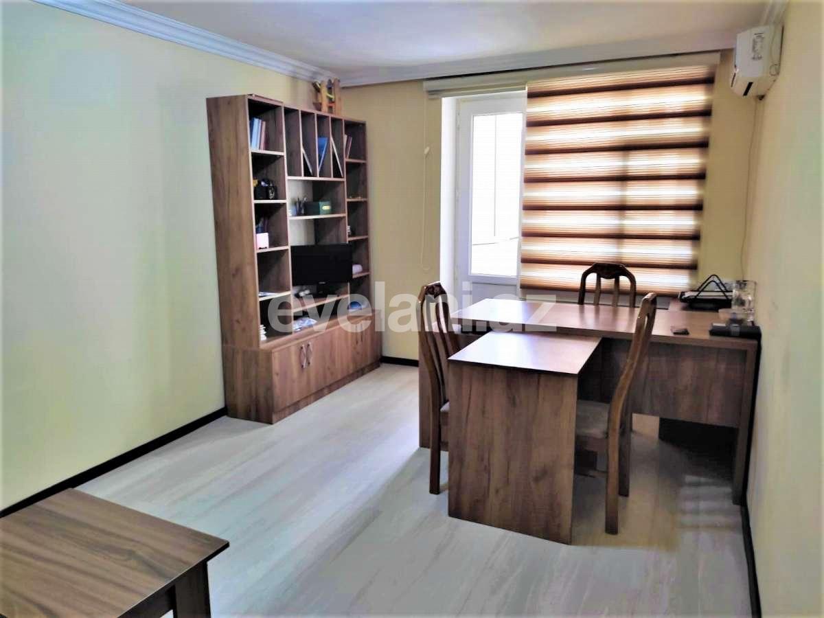 Satılır, köhnə tikili, 2 otaqlı, 45 m², Bakı, Yasamal r.