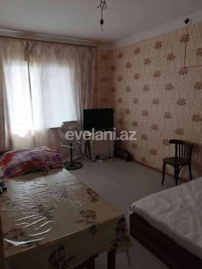 Satılır, köhnə tikili, 3 otaqlı, 70 m², Bakı, Qaradağ r, Sahil q.
