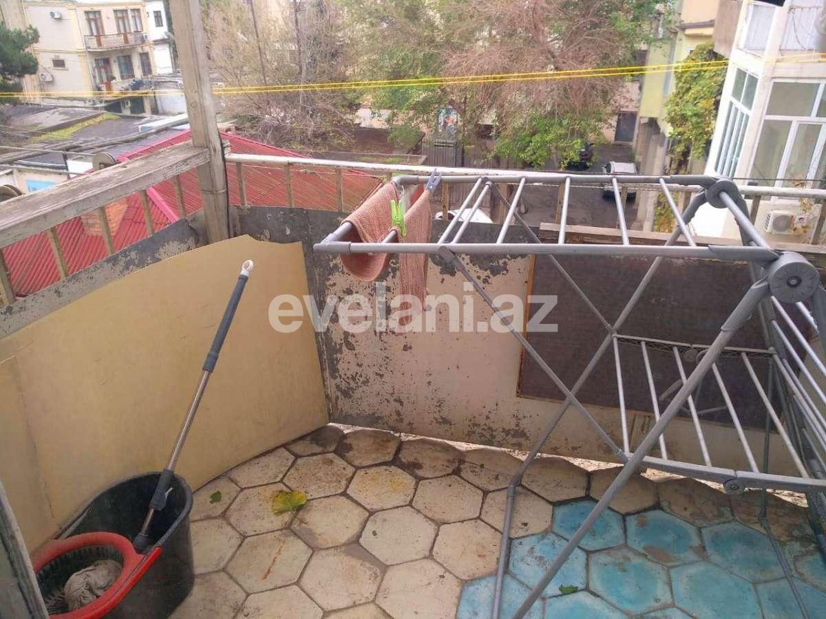Satılır, köhnə tikili, 3 otaqlı, 90 m², Bakı, Yasamal r, Elmlər Akademiyası m.