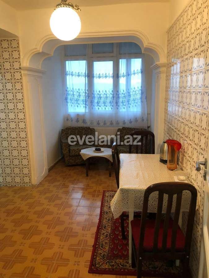 Сдаётся, вторичка, 3-комнаты, 90 m², Баку, Сабаильский r, Ичери Шехер m.