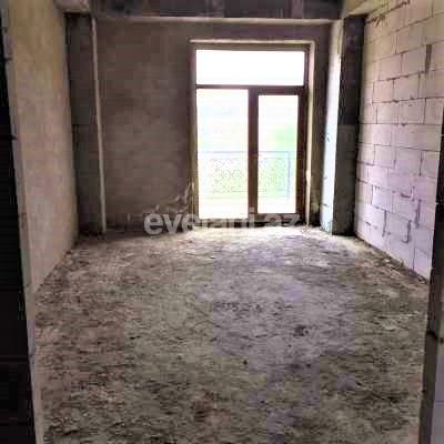 Satılır, yeni tikili, 4 otaqlı, 206 m², 28 may m.