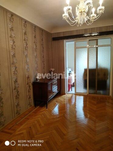 Sale, old building, 3 room, 65 m², Baku, Yasamal r, Yasamal d, Inshaatchilar m.