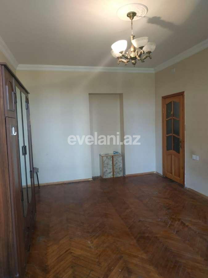 Sale, old building, 3 room, 80 m², Nariman Narimanov m.