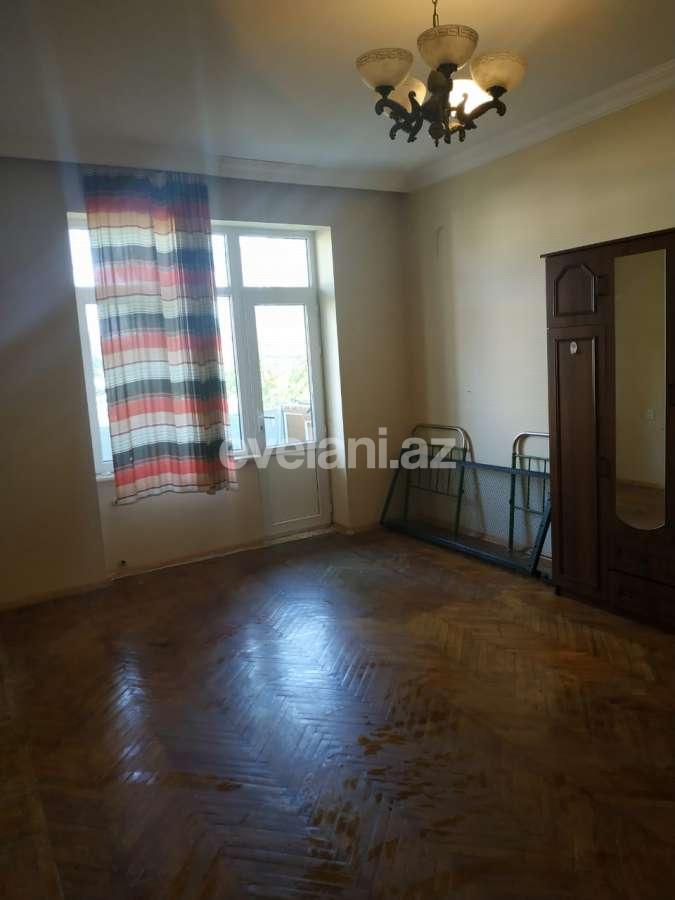 Sale, old building, 3 room, 80 m², Nariman Narimanov m.