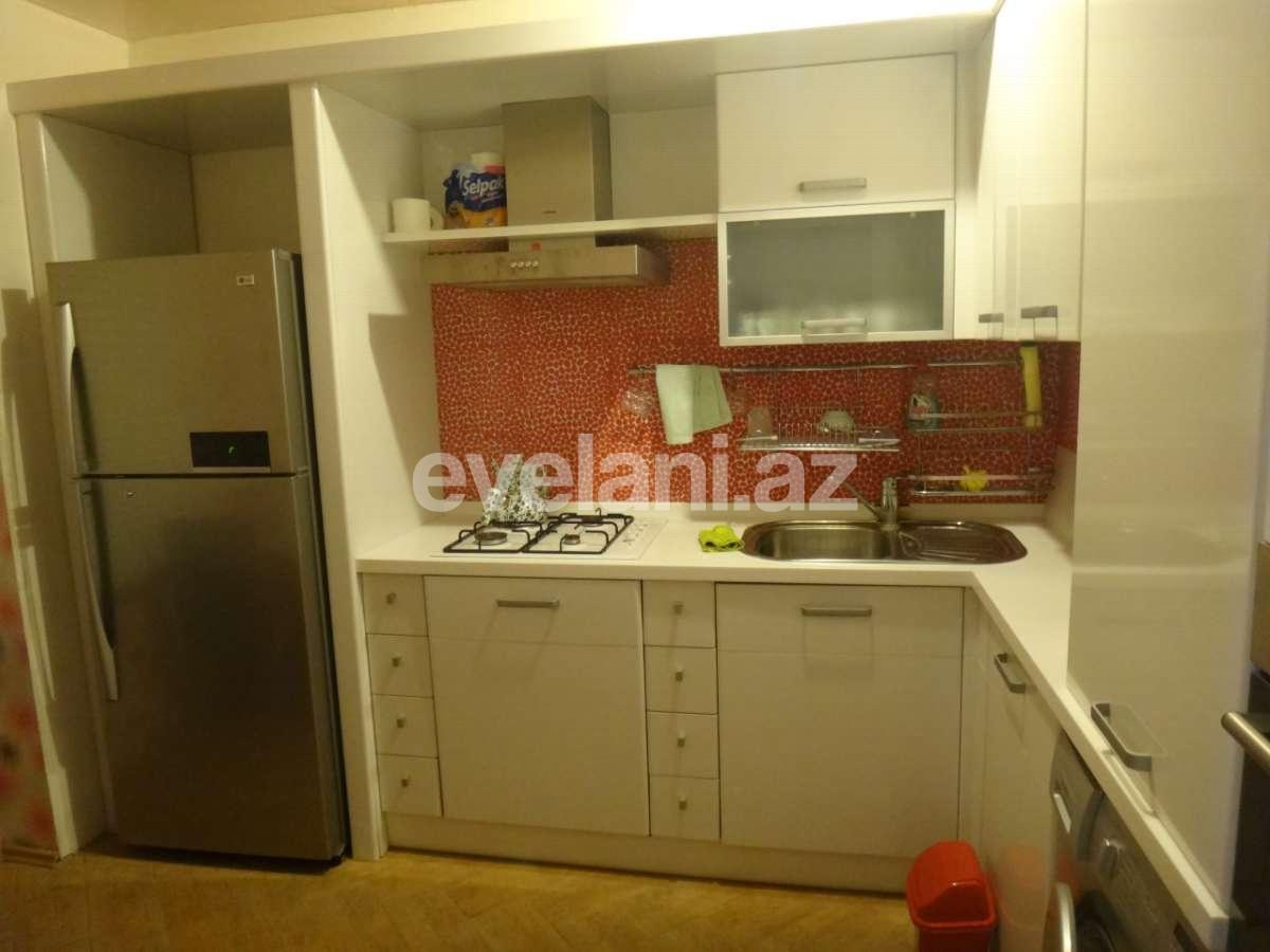 Kirayə verilir, köhnə tikili, 2 otaqlı, 50 m², Bakı, Yasamal r, Elmlər Akademiyası m.