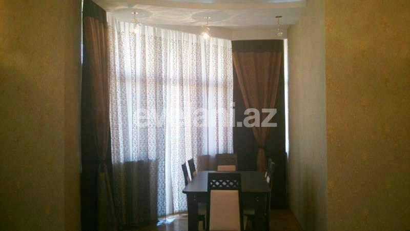 Rent, new building, 4 room, 200 m², Baku, Yasamal r.