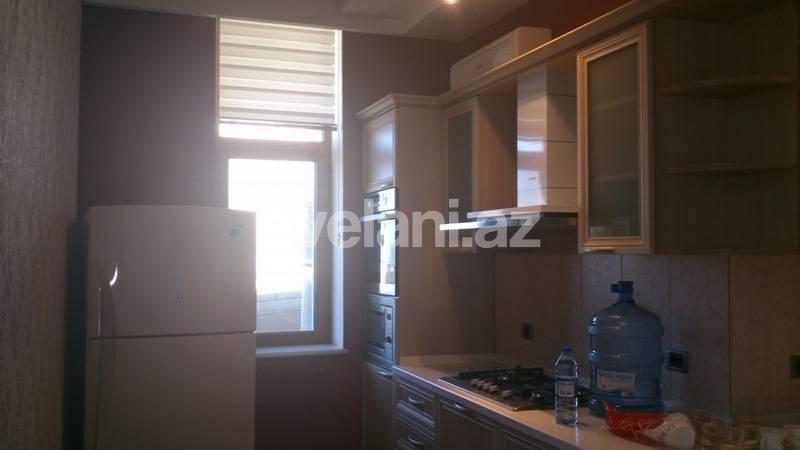 Rent, new building, 4 room, 200 m², Baku, Yasamal r.