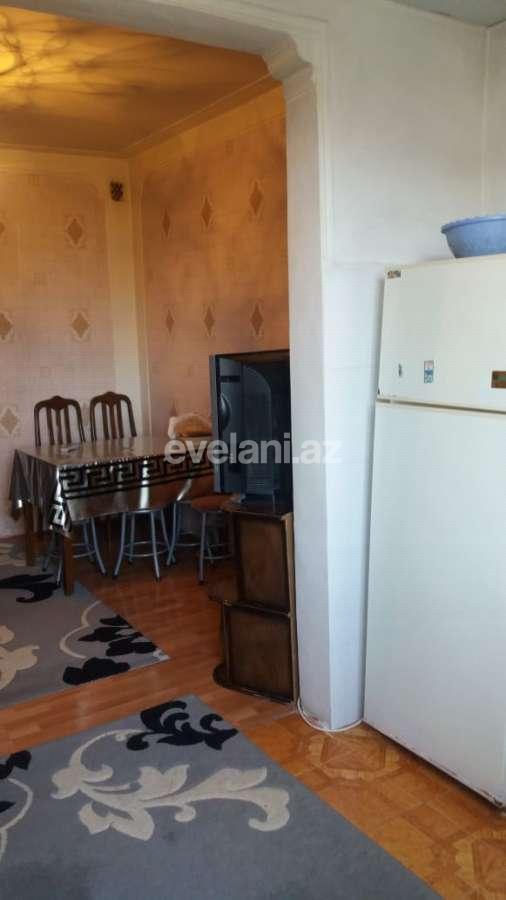 Sale, old building, 4 room, 80 m², Baku, Khatai r.