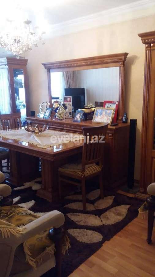 Sale, old building, 4 room, 80 m², Baku, Khatai r.