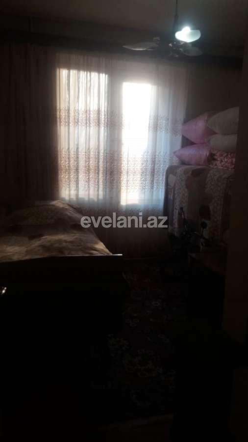 Sale, old building, 4 room, 80 m², Baku, Khatai r.